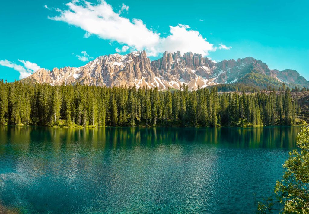 Lago di Carezza e Gruppo del Latemar in Alto Adige